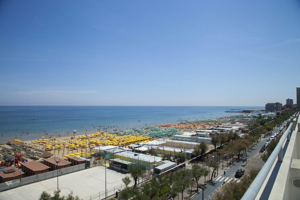 Hotel Mare Pesaro Exterior foto